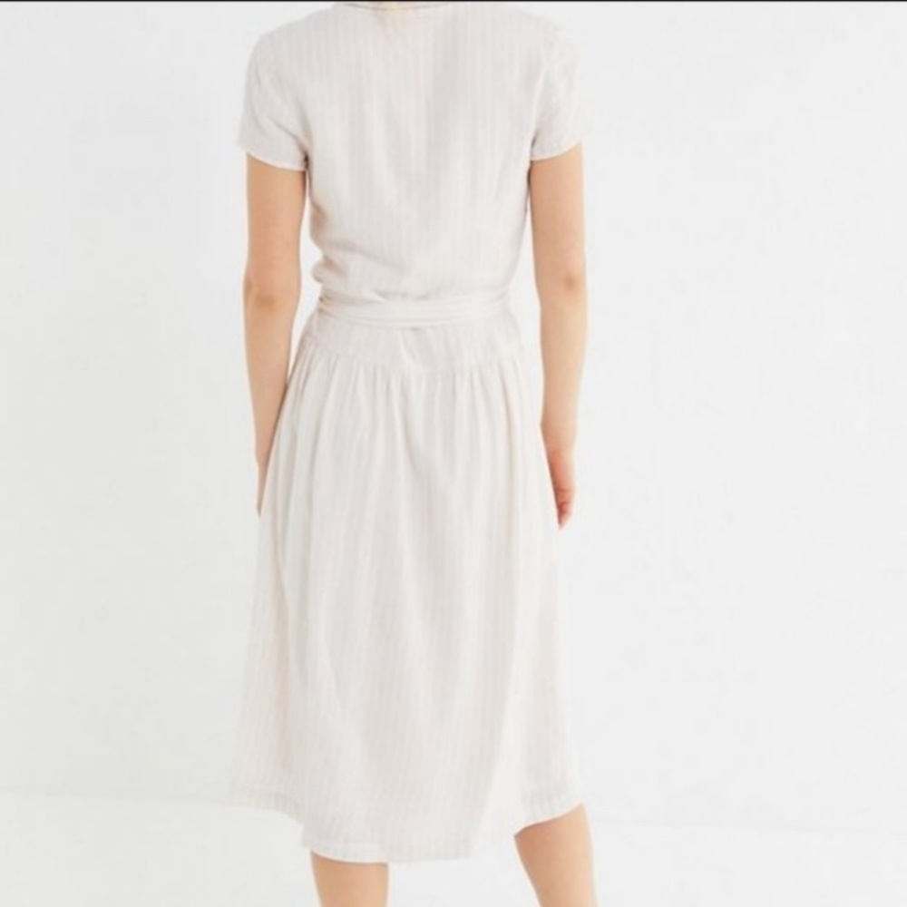 Urban Outfitters Natalie Linen Belted Shirt Dress size small midi summer - Picture 3 of 10
